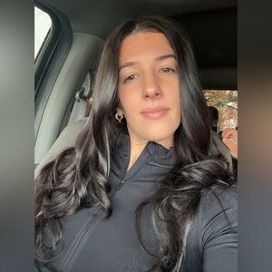 Meet your Posher, Victoria